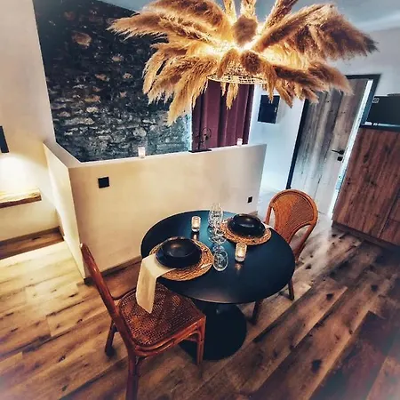 Damelys بيت الحب