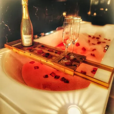 Damelys Love hotel