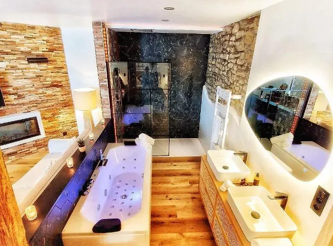 بيت الحب Damelys Gourdinne