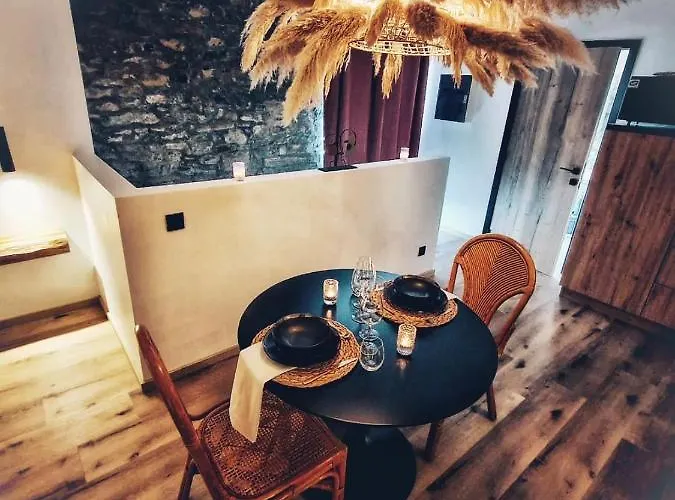 Damelys بيت الحب